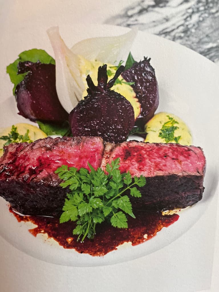 Biff, bakte beter og béarnaise 