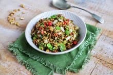 Gresk linsesalat med valnøtter