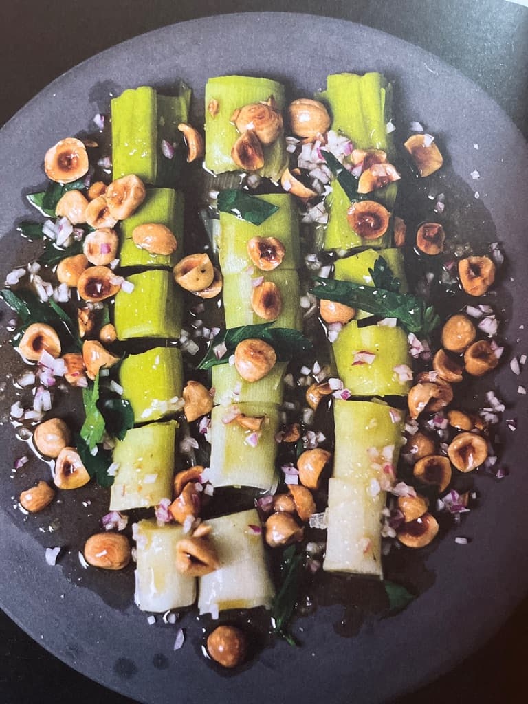 Purreløk med Hasselnøttvinaigrette