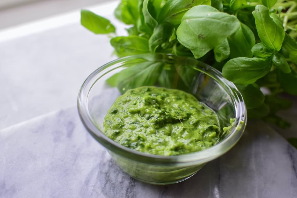 Hjemmelaget Pesto
